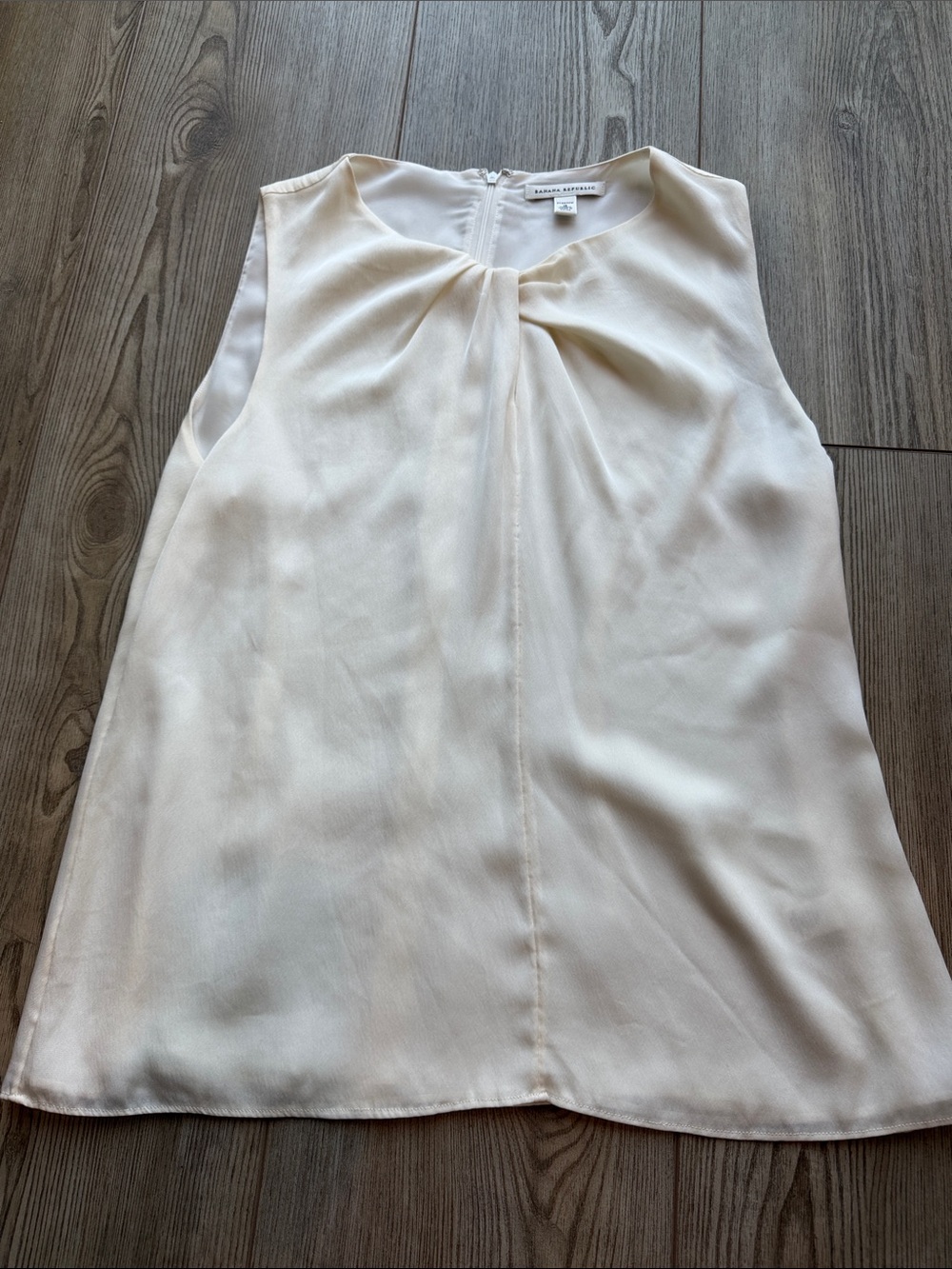 Banana Republic Cream Twist-Front Sleeveless Camisole